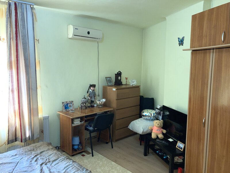 Gradina Icoanei, Scoala centrala, ap. 3 camere, str. Ion Luca Caragiale
